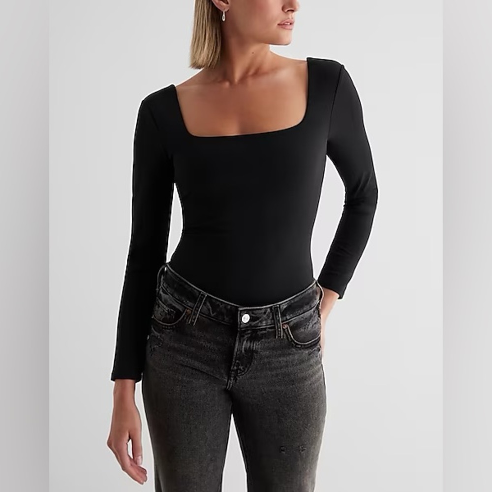 NWT Body Contour High Compression Square Neck Long Sleeve Tee Black
